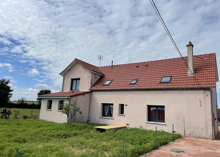 度假居 De Charme Renove A Pierrefitte-sur-loire, Vue Sur Campagne - Fr-1-489-334 *